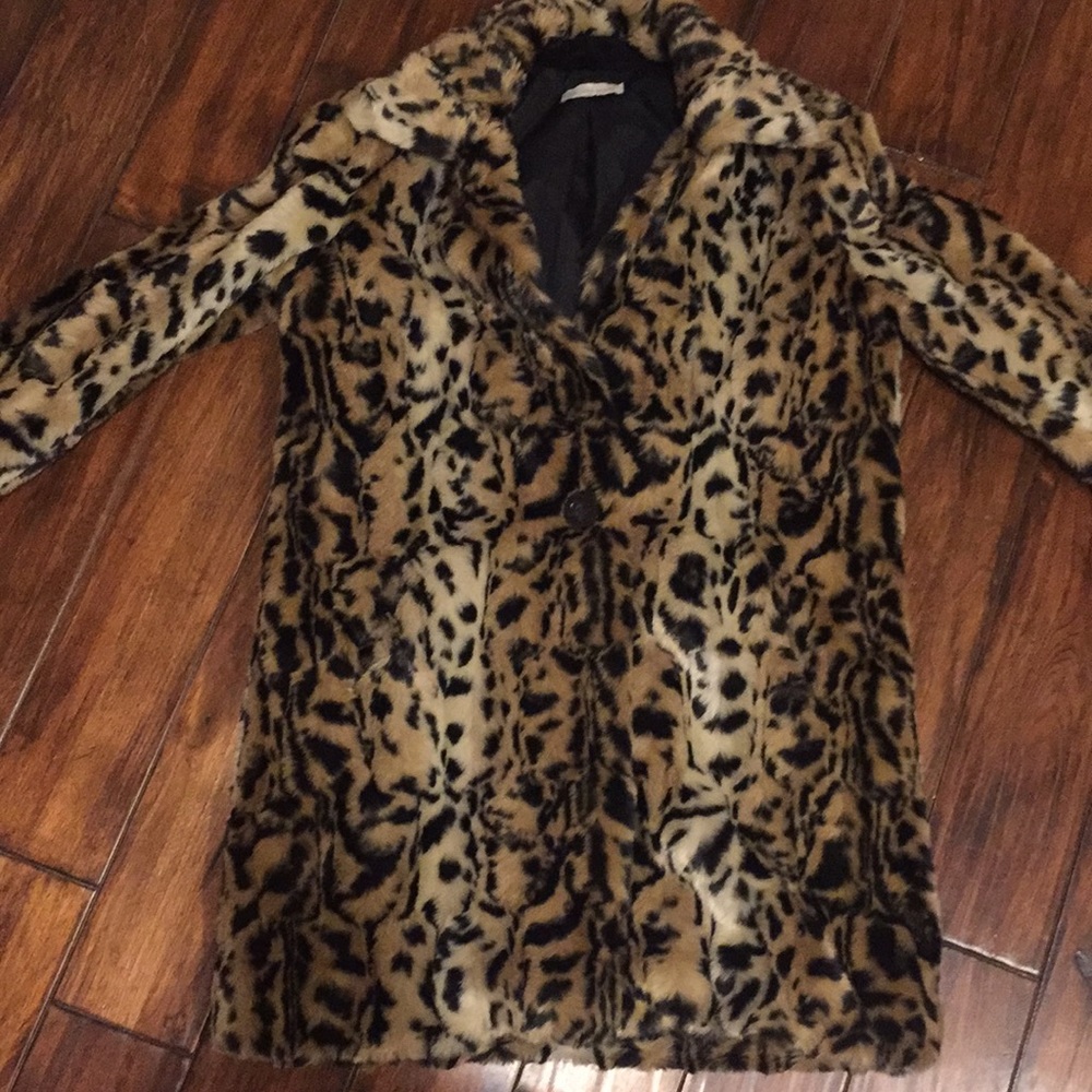 COPY - Anthropologie Leopard Faux Fur Coat M